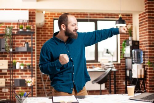 در محیط کارخود بهترین باشید