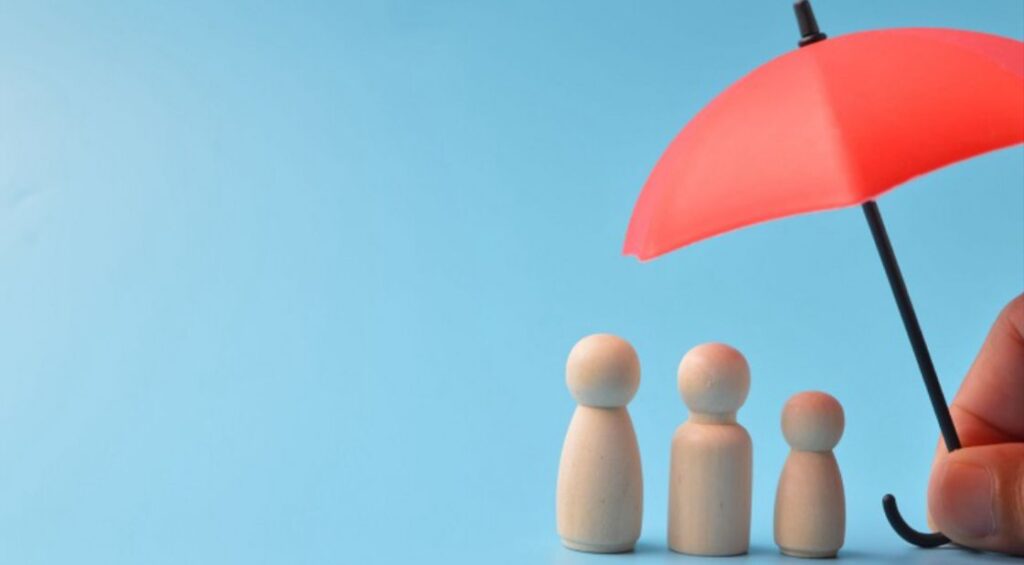 انواع بیمه و ویژگی های آنها-سایت دینگ